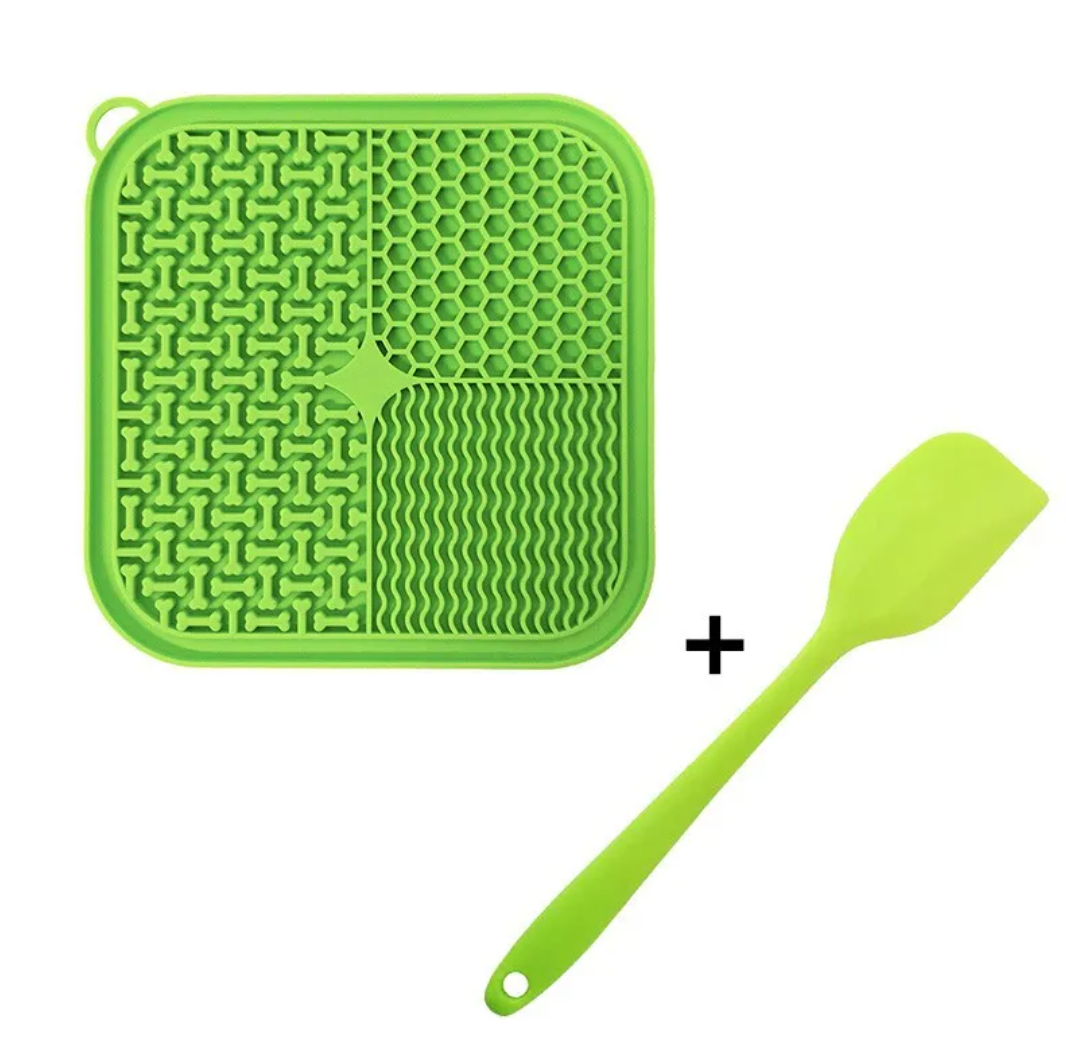 Calming Dog Lick Pad with Suction